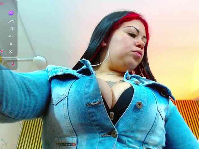 martina-tay webcam