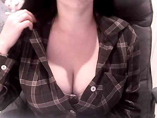 NikaKrasina webcam
