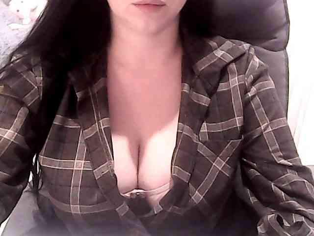 NikaKrasina webcam