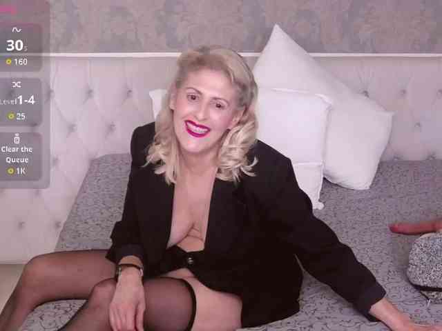 ElenaJuarez webcam