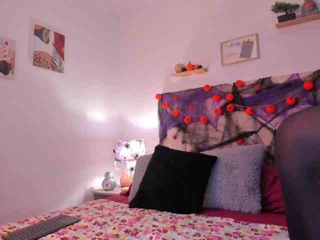 Avaline-blanc webcam