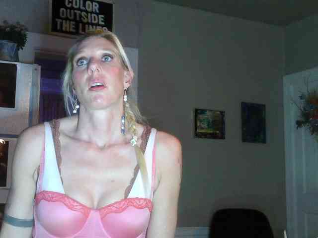 mylfGlama webcam