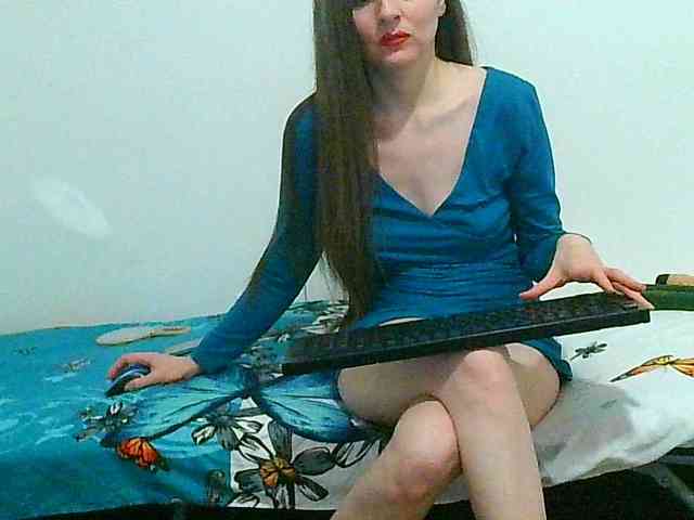 MagalitaAx webcam