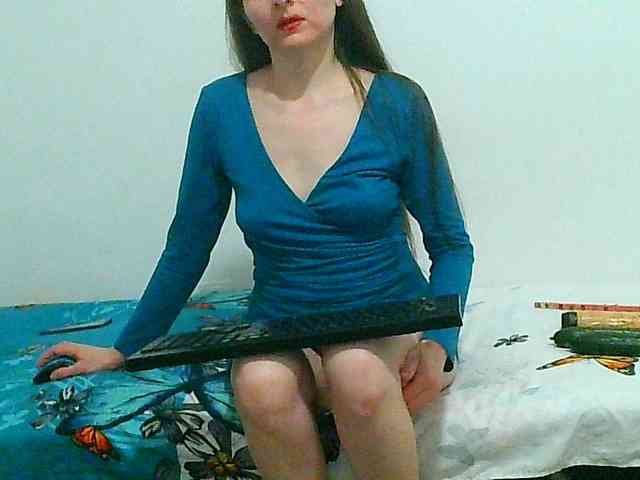 MagalitaAx webcam