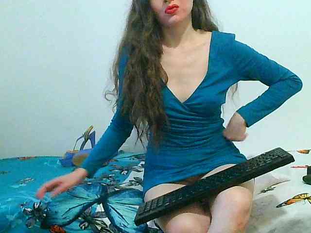 MagalitaAx webcam