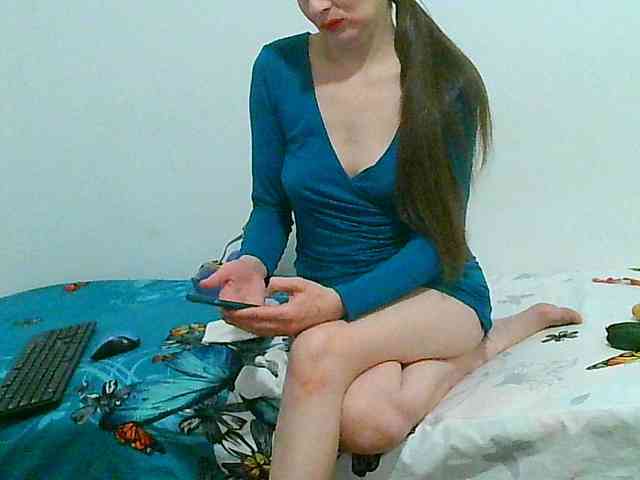 MagalitaAx webcam