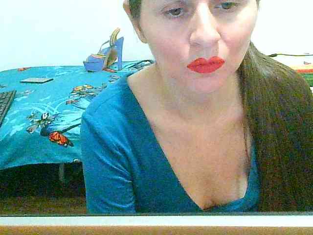 MagalitaAx webcam