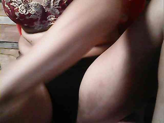 HornyNica webcam