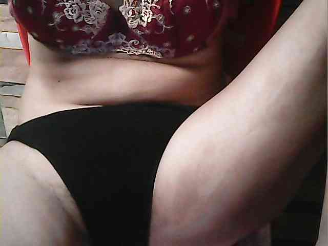 HornyNica webcam