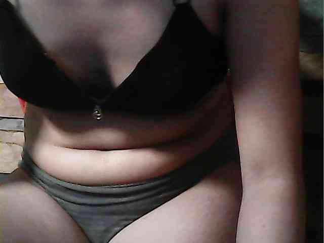 HornyNica webcam