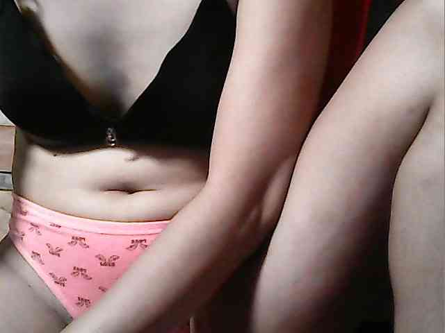 HornyNica webcam