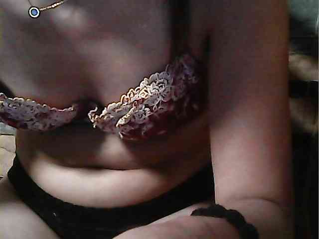 HornyNica webcam