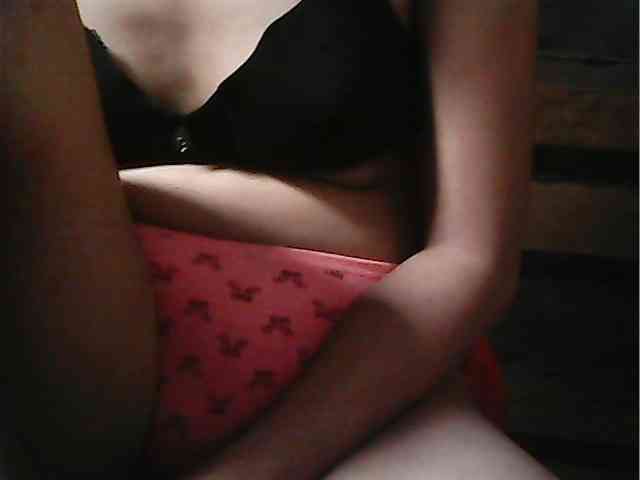 HornyNica webcam