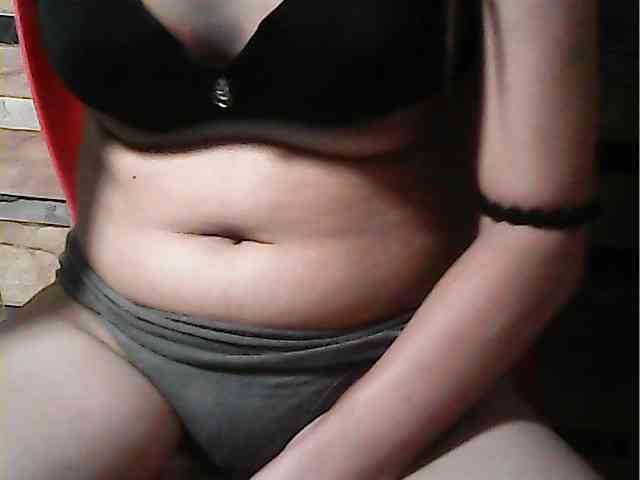 HornyNica webcam