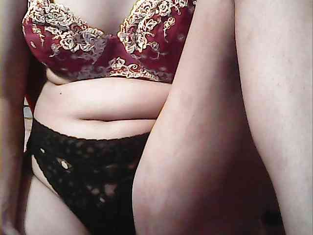 HornyNica webcam