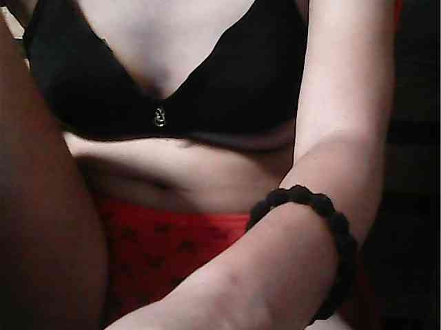 HornyNica webcam