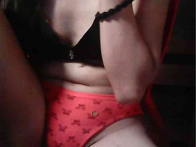 HornyNica webcam