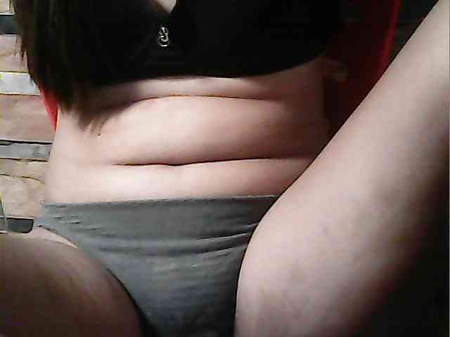 HornyNica webcam