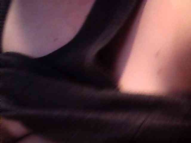 lovelyshantal webcam