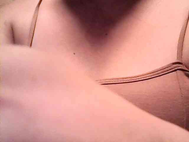 lovelyshantal webcam