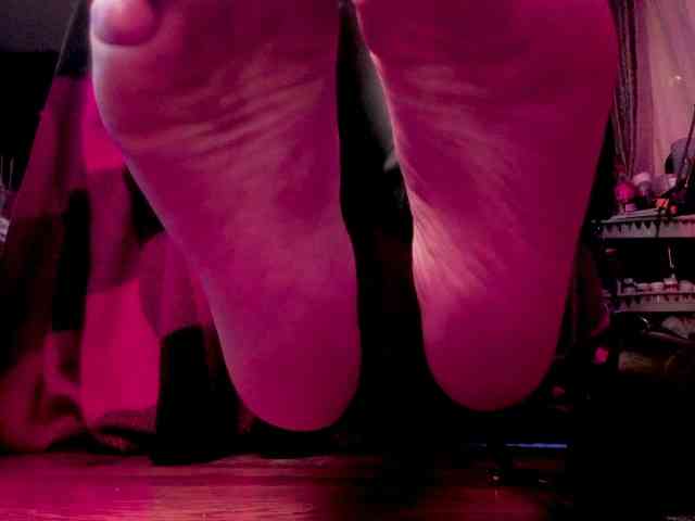 miss-asmodeus webcam