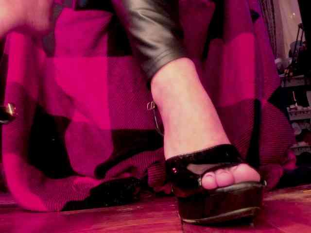 miss-asmodeus webcam