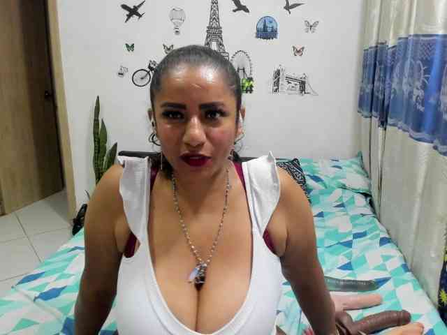 diana_coffee webcam