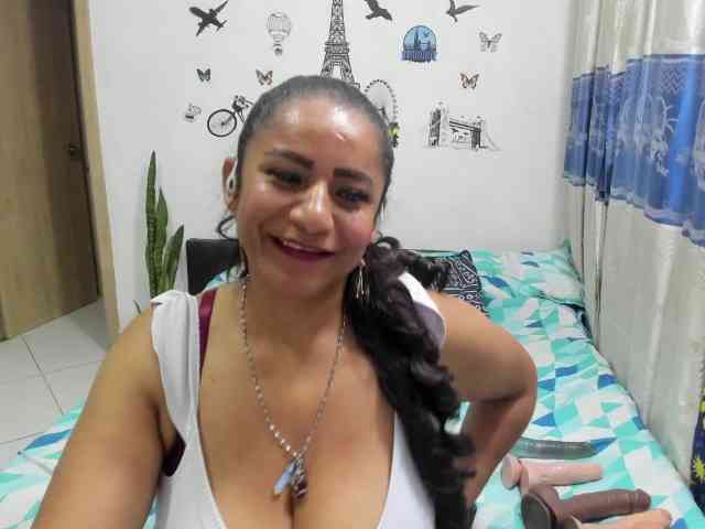diana_coffee webcam