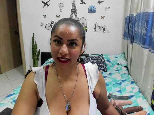 diana_coffee webcam