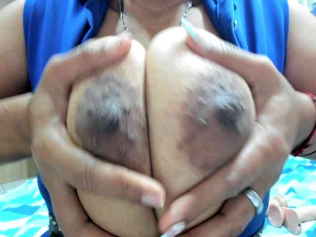 diana_coffee webcam