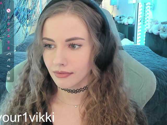 -VikkiL0vesCheese-