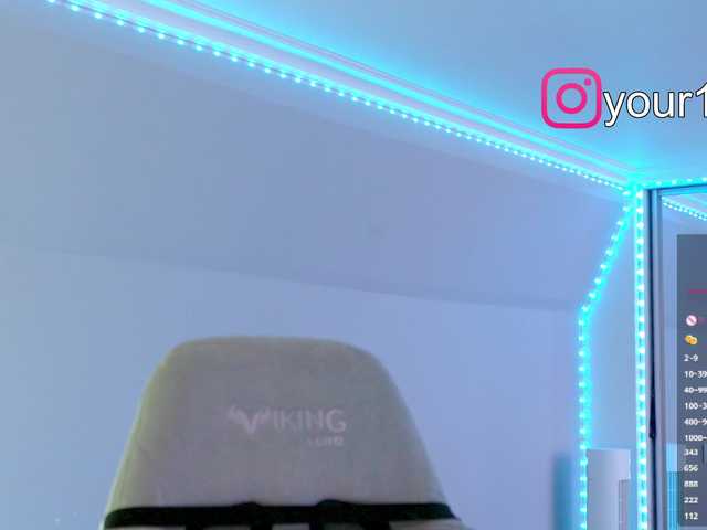 Gratis Live Sexcam mit VikkiExtraCheese VikkiExtraCheese