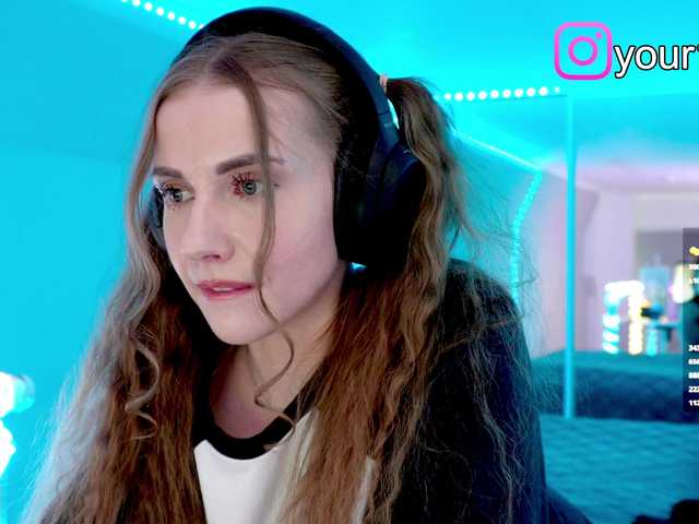 Gratis Live Sexcam mit VikkiExtraCheese VikkiExtraCheese