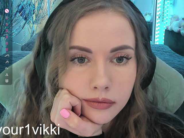 -VikkiL0vesCheese-