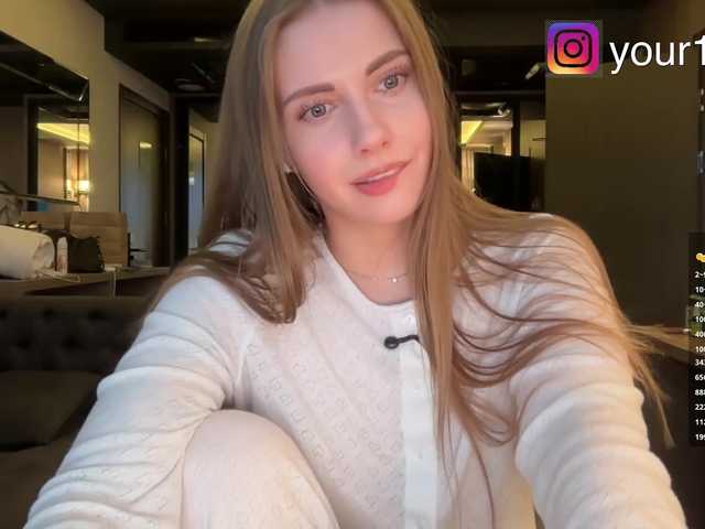 Vai a chattare su VikkiExtraCheese VikkiExtraCheese