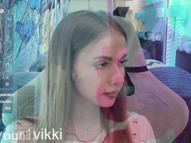 -VikkiL0vesCheese-