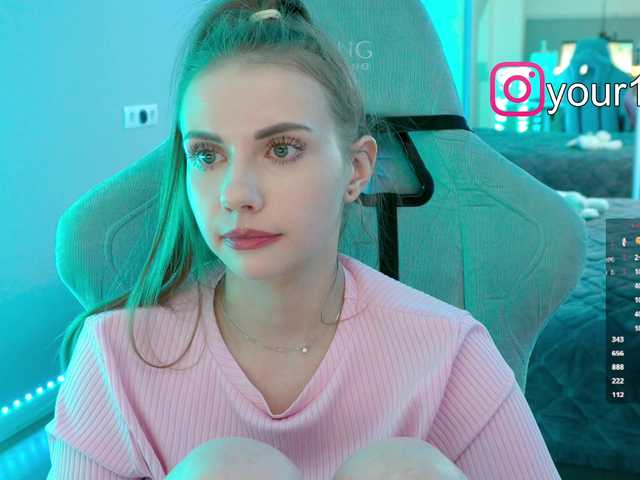 Gratis Live Sexcam mit VikkiExtraCheese VikkiExtraCheese