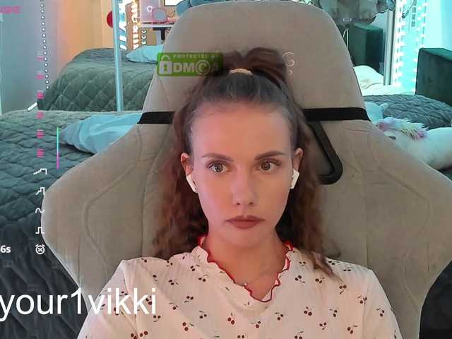 VikkiExtraCheese webcam