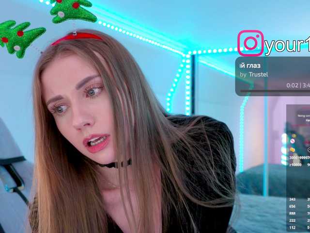 Vai a chattare su VikkiExtraCheese VikkiExtraCheese