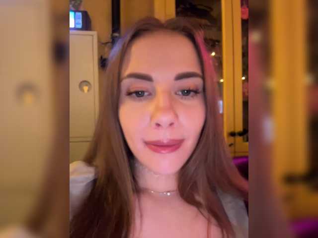 -VikkiL0vesCheese-
