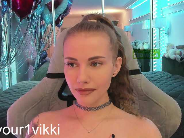 -VikkiL0vesCheese-