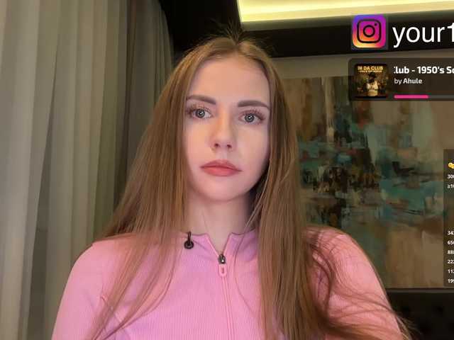 Entra en el chat con el modelo VikkiExtraCheese VikkiExtraCheese