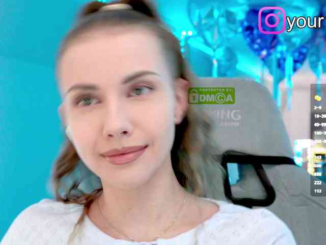VikkiExtraCheese