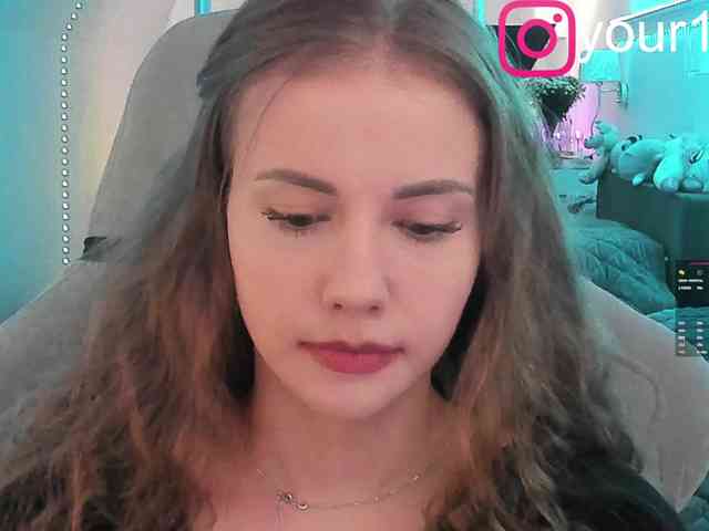 VikkiExtraCheese webcam