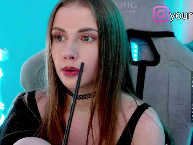 VikkiExtraCheese webcam