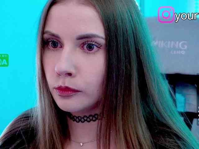 VikkiExtraCheese webcam