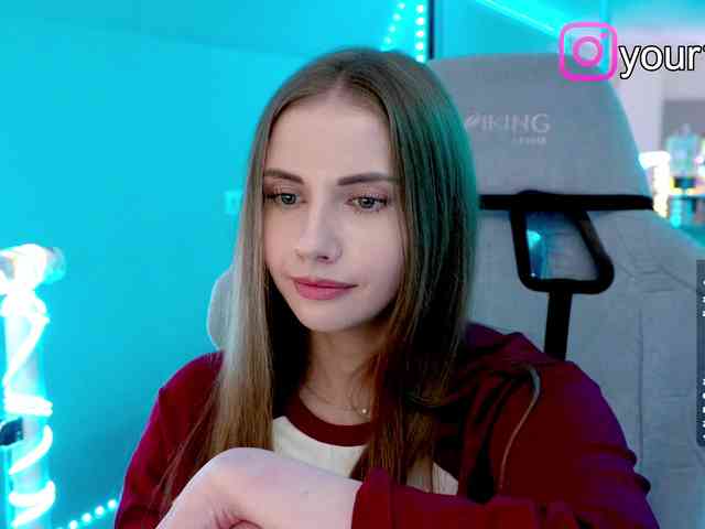 VikkiExtraCheese webcam