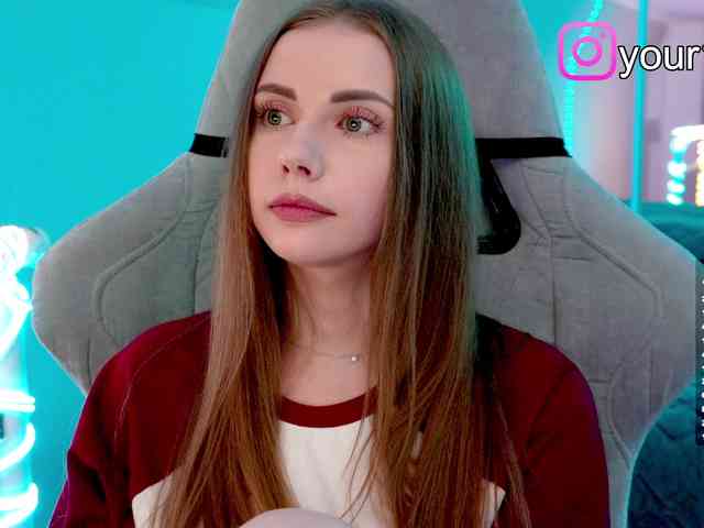 VikkiExtraCheese webcam