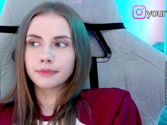 VikkiExtraCheese webcam