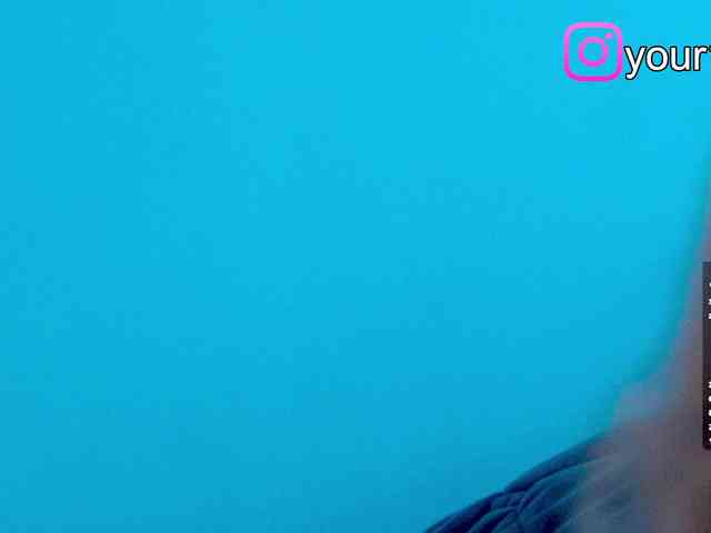 VikkiExtraCheese webcam